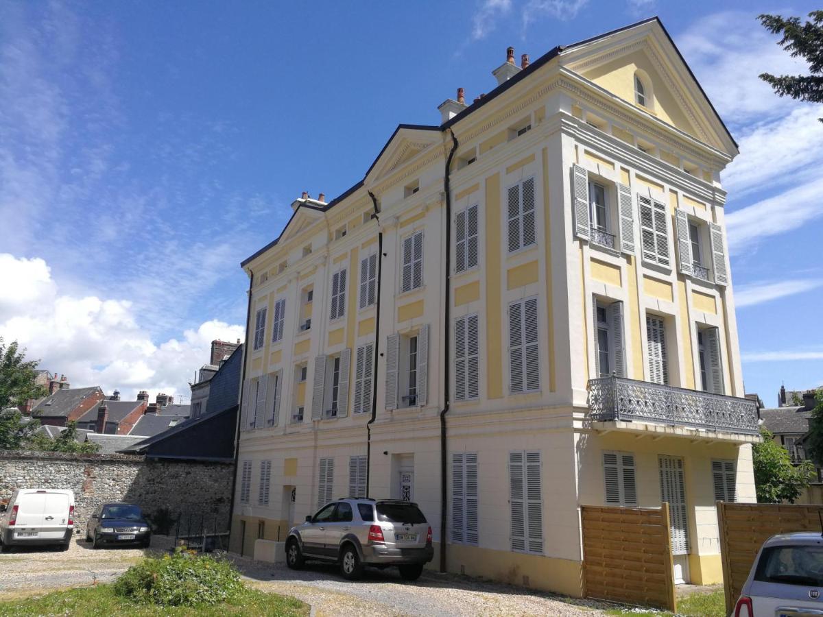 Appartement Scandy En Centre Ville Honfleur Avec Parking Eksteriør bilde